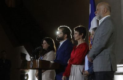 Elecciones: Resultados impactan a La Moneda y cambio de gabinete sería de mayor profundidad