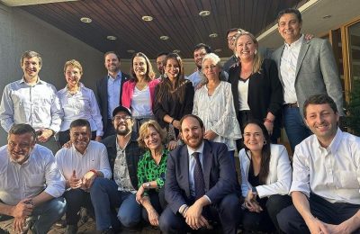 La reunión en que Matthei definió la elección de Francisco Orrego como la madre de todas las batallas