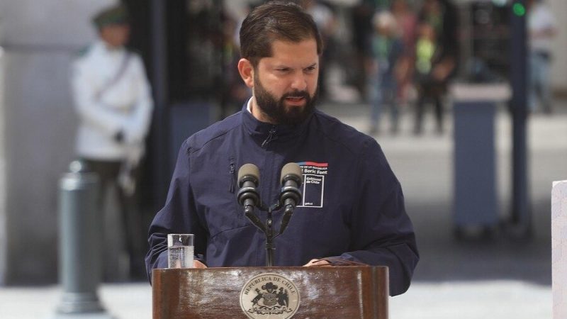 Caputo, Boric y el PC: Tres miradas sobre el declive de Chile. Por Kenneth Bunker