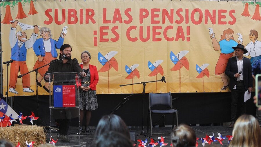 La disyuntiva de avanzar o morir con las botas puestas. Por Pepe Auth