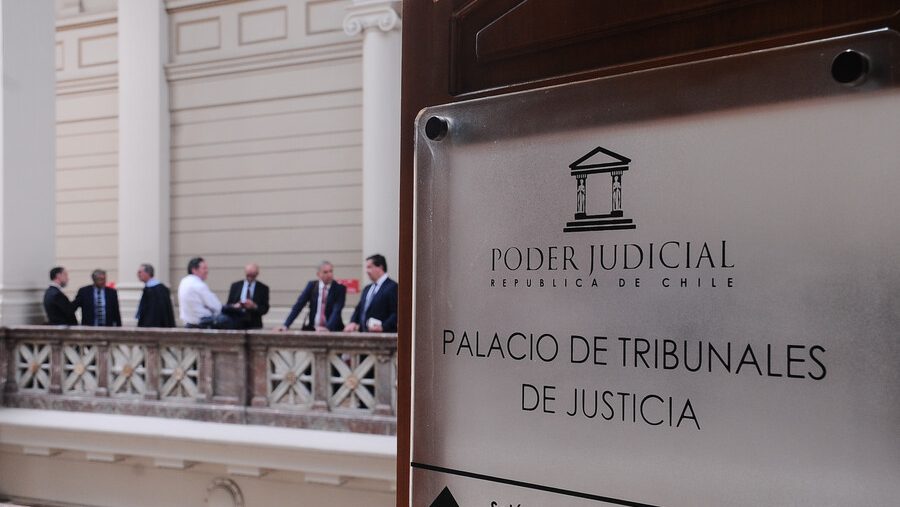Pacto forever y la captura judicial. Por María Jaraquemada