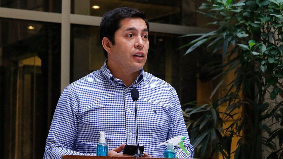 Lo que hay que saber del diputado Jorge Durán (RN), el ex dueño de discotecas acusado por delito sexual