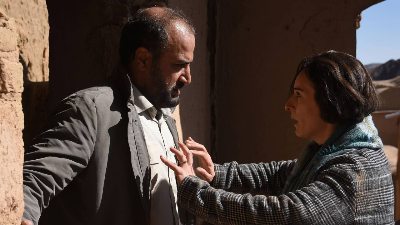 En cines, un thriller ¡genial!; en streaming, la grandiosa La Semilla del Fruto Sagrado. Por Ana Josefa Silva