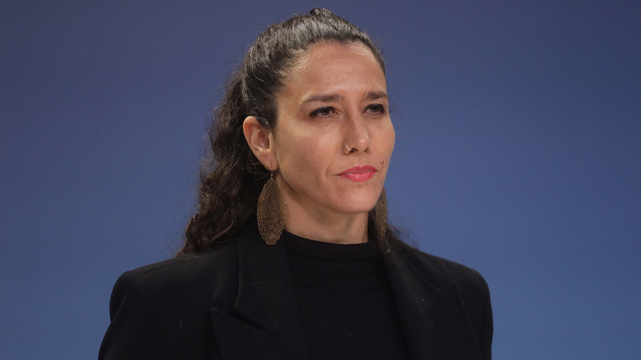Andrea Albagli (FA): Subsecretaria de Salud queda contra las cuerdas tras pérdida de 1,2 millones de vacunas contra la influenza
