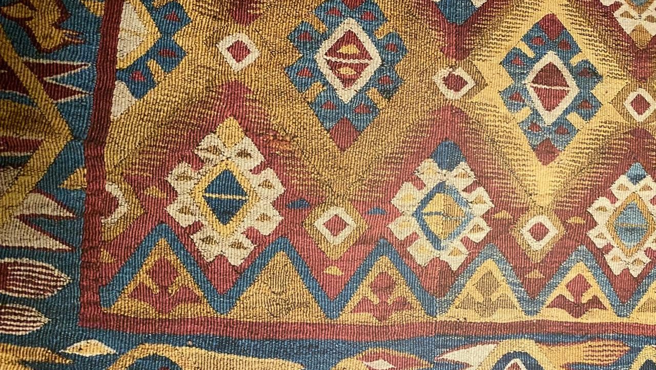 Una tradición de 6 mil años: rescatan el asombroso patrimonio del textil andino