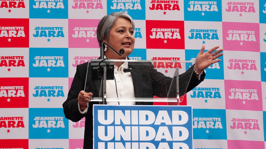 Empezó el reparto de culpas por la previsible derrota de Jara. Por Sergio Muñoz Riveros