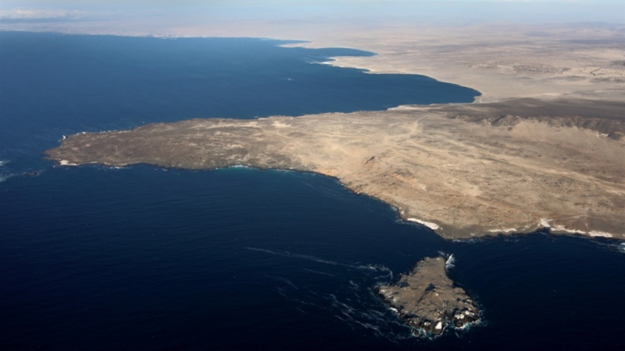 Tras 5 años de tramitación ambiental aprueban megapuerto de tribu norteamericana en Copiapó