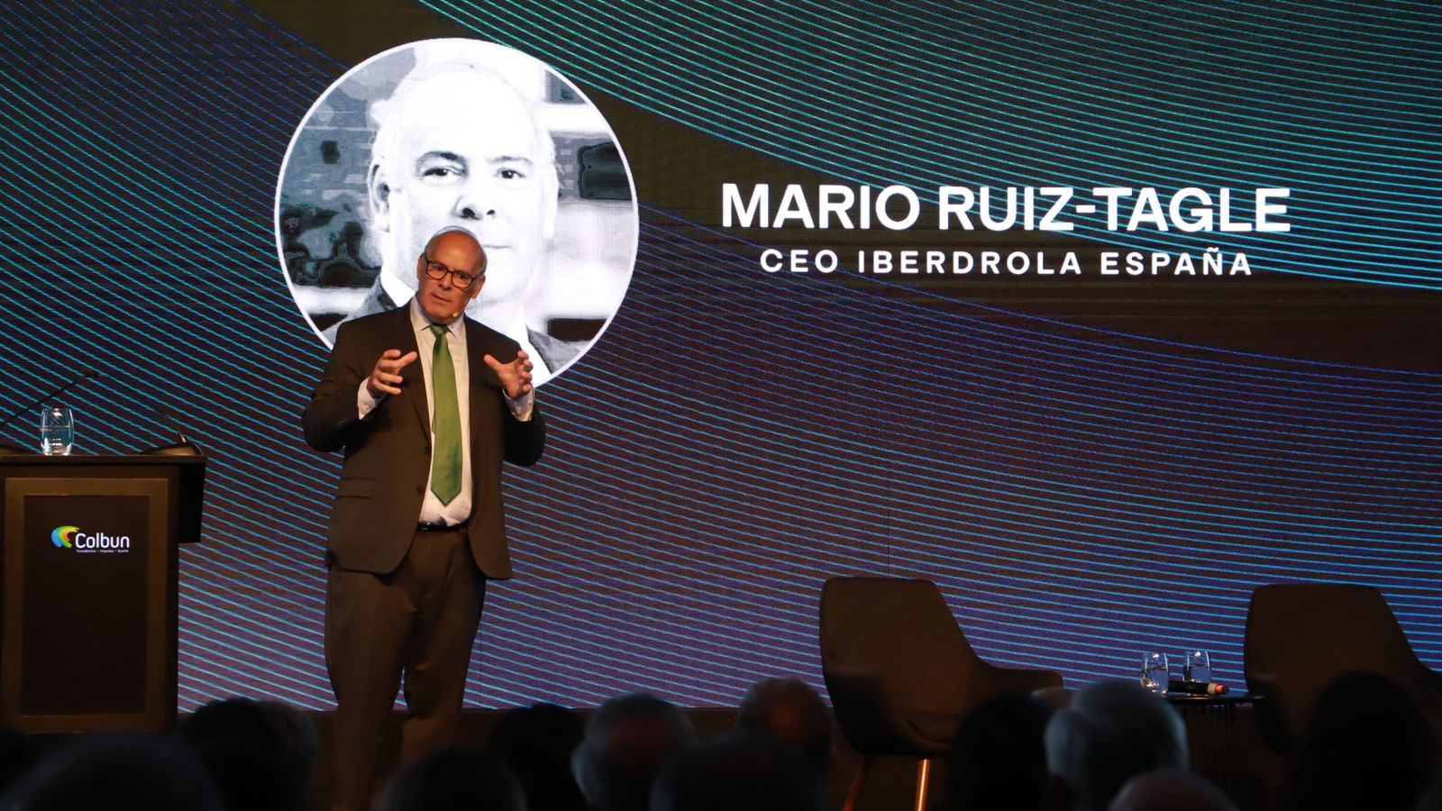 CEO de eléctrica española Iberdrola: “Es sorprendente la cantidad de proyectos que se paralizan en Chile”