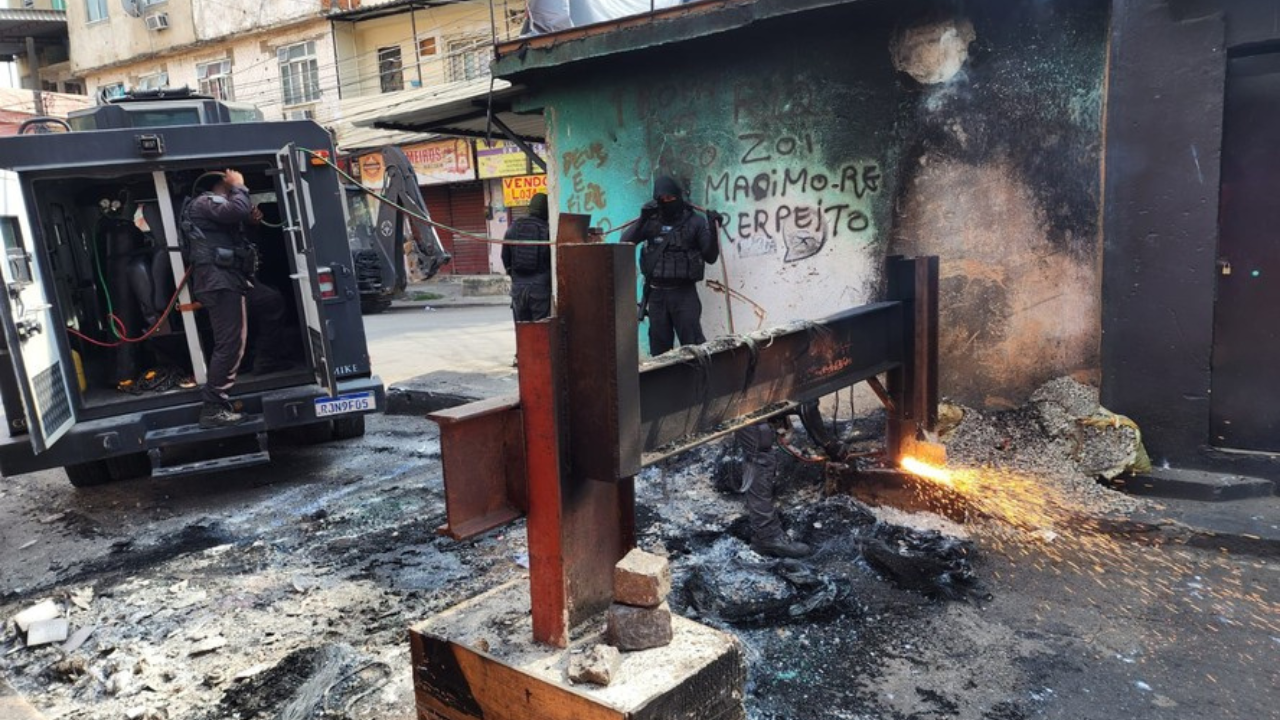 [Videos] Las imágenes del caos y la violencia en Río de Janeiro tras megaoperación contra el crimen organizado