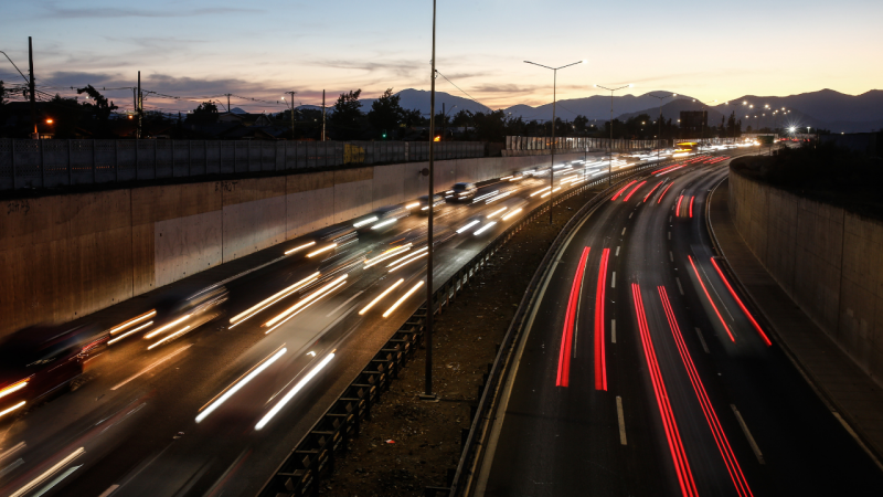 Nueva Ruta 78: Informe del SEA solicita a Sacyr precisar si reubicará a personas que viven en tomas de terreno