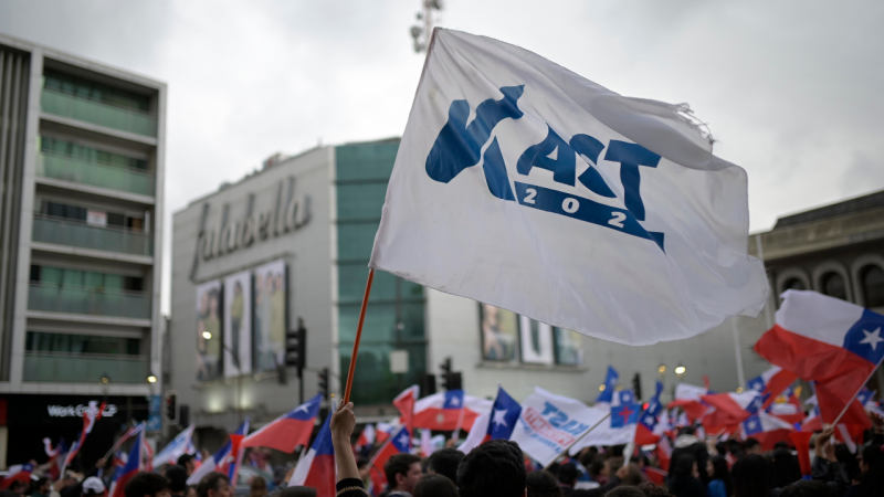 Cadem: 55% cree que al país le irá bien con Kast y optimismo por futuro (61%) llega al nivel más alto desde 2018 (Lea aquí la encuesta)