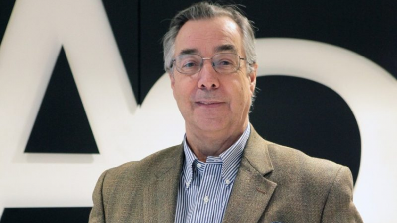 Yves Besançon y San Antonio: “La toma se transformó en un negocio”