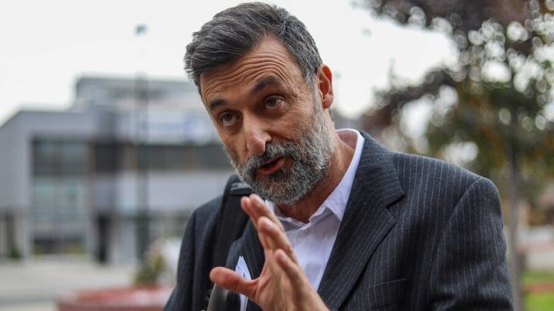 Las confesiones de Cristián Warnken. Por Sergio Muñoz Riveros