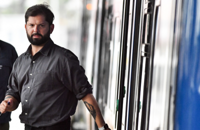 La reflexión pendiente de la izquierda: Boric frente a la sombra del Apruebo. Por Jorge Ramírez