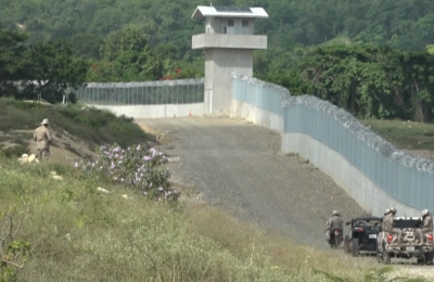 Cómo es la reforzada frontera entre República Dominicana y Haití que visitó Kast