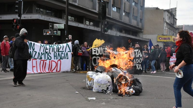 Fraude de pensiones del 18-O: Carabineros denuncia posible fuga de falsa víctima de trauma ocular