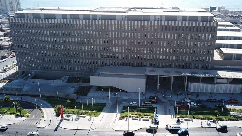 La defensa de Sacyr ante llamado a revocar concesión del Hospital de Antofagasta: ola de calor y sobrecarga asistencial