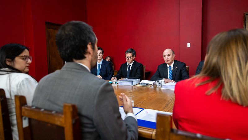 Las cuatro cifras económicas inquietantes que Boric le heredará a Kast