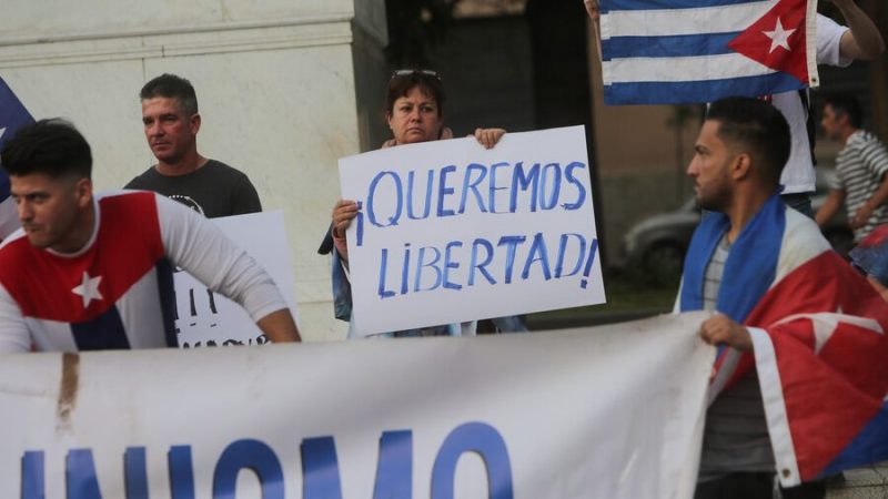 Lo que más necesita Cuba es, por supuesto, liberarse de la dictadura. Por Sergio Muñoz Riveros