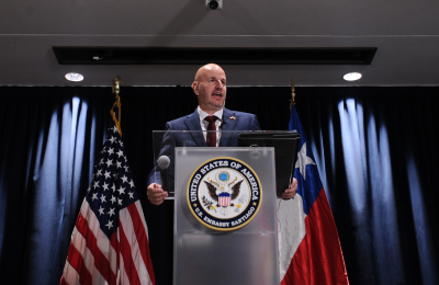 Embajador de EE.UU. Brandon Judd: “No está en riesgo la Visa Waiver. No hay razones para sacar a Chile del programa”