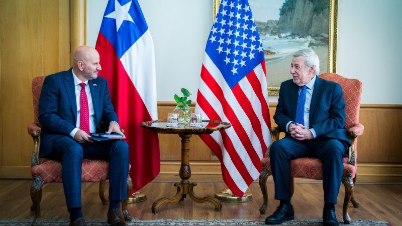 Relaciones Chile-EE.UU. y revocación de visas: Hay un límite. Por Paz Zárate
