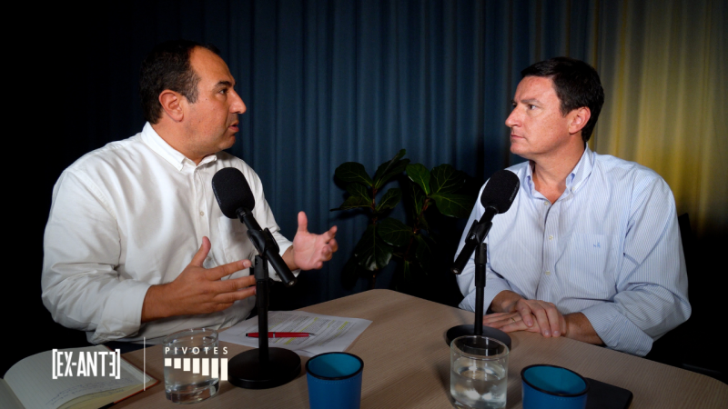 Arturo Squella: “¿Tiene sentido concentrarnos en el 20% de las diferencias teniendo las crisis que atraviesa Chile?”