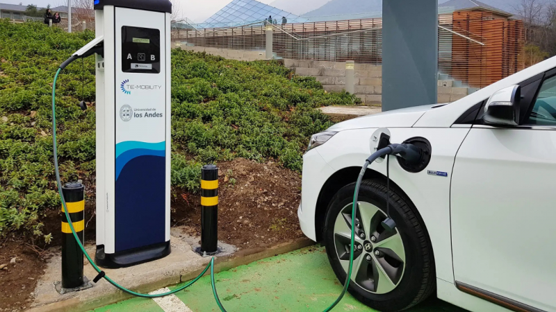 Interesados por vehículos eléctricos han aumentado hasta un 300% desde anuncio de alza de los combustibles