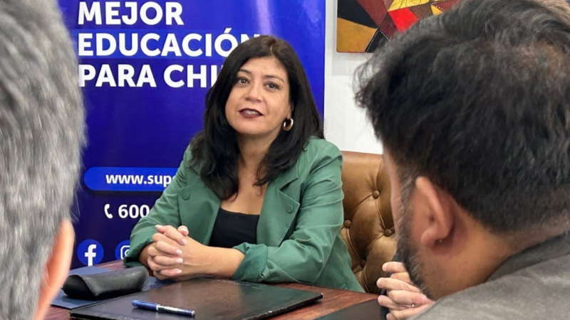 Los “amarres” de la superintendenta de Educación tras el triunfo de Kast que le costaron el cargo
