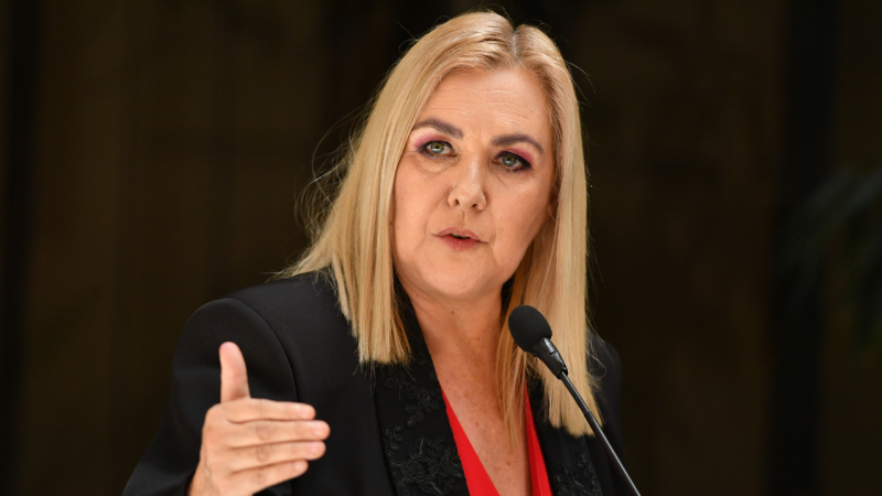 La reunión que abrió la puerta a que Pamela Jiles presida la Cámara (y el salvavidas que tiene la derecha)