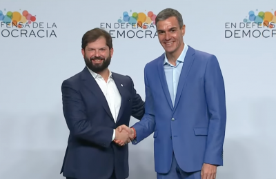 Boric dice que “no nos gustan los emperadores” y pide impulsar candidatura de “primera mujer” a cargo de ONU en su primer discurso como expresidente