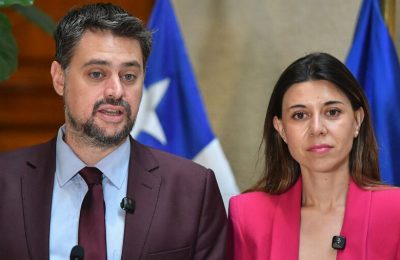 Manouchehri-Cicardini: Tweedledee y Tweedledum. Por Álvaro Vergara