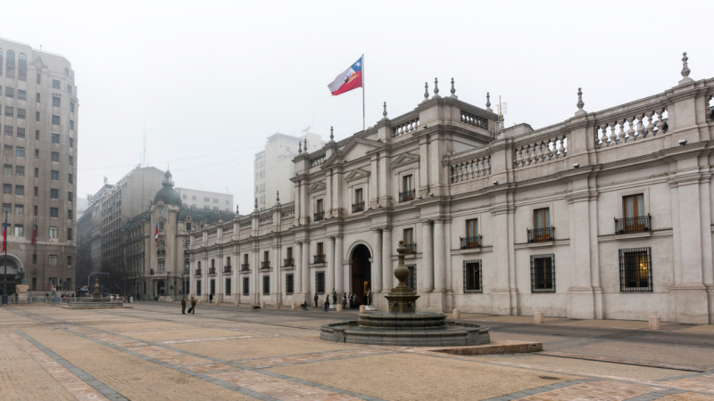 La singular lista de renuncias de seremis recién designados y el equipo de La Moneda que supervisó su selección