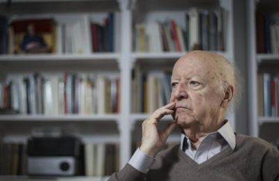 Crónica: Las inéditas cartas y manuscritos de Jorge Edwards salen a la luz