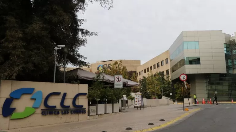 La estrategia de Clínica Las Condes para reducir sus pérdidas en casi 40% y recuperar prestigio en su nueva era