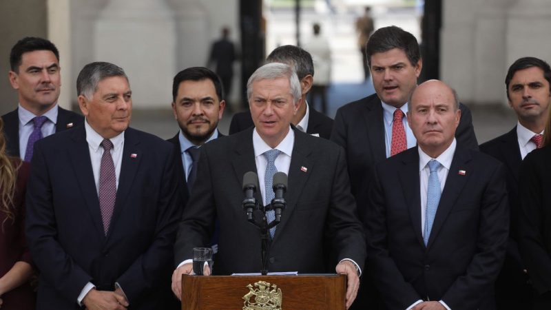 ¿Lo peor ya pasó?: Por qué en el gobierno apuestan a que costo por alza de bencinas se estabilizó
