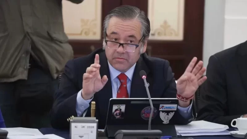 Quién es Agustín Romero, la mano republicana tras el mazazo a la oposición por el Plan Quiroz
