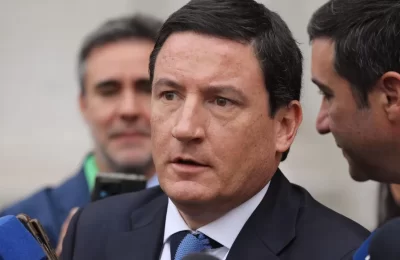 Por qué el Partido Republicano acordó un cese al fuego con el Segundo Piso de Irarrázaval
