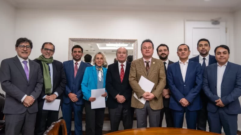 Paquete económico: Por qué Quiroz redobló el lobby para obtener los votos DC y no solo depender del PDG