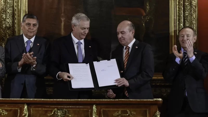 Lo que dice el informe de JP Morgan sobre el plan económico de Quiroz