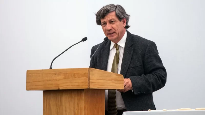 Gonzalo Rojas, historiador republicano: “Al Presidente Kast le sugeriría articular su relato y ceñirse a él”