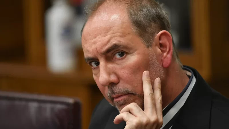 Por qué Louis de Grange se transformó en uno de los técnicos más poderosos del gabinete
