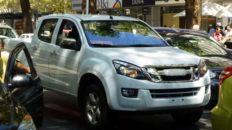 Isuzu Motors: la automotora japonesa que se alió con Kaufmann y competirá con Toyota y Mitsubishi en Chile