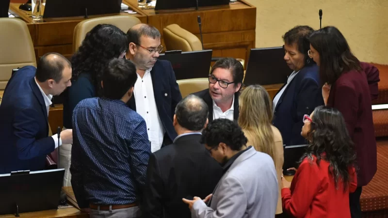 Plan de Reconstrucción: las 470 indicaciones del PC que incluyen hasta cambiar el nombre al proyecto