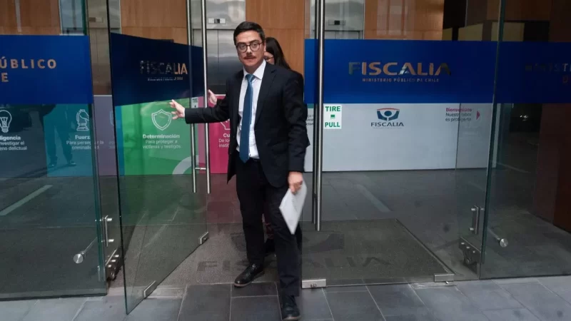 Perfil: Fernando Peña, el republicano cercano a Kast que denunció el escándalo de las onces escolares en Junaeb