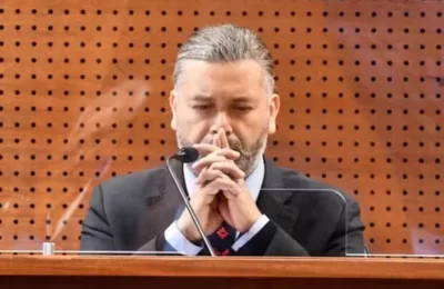 Daniel Urrutia: La secuencia de escándalos del juez y el cuaderno de remoción que le abrió la Suprema por viajes al extranjero