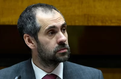 Retraso en pago de gratuidad universitaria: el nuevo misil que enfrenta Nicolás Grau